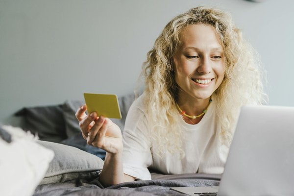 Quelles sont les tendances mode incontournables cette saison ?